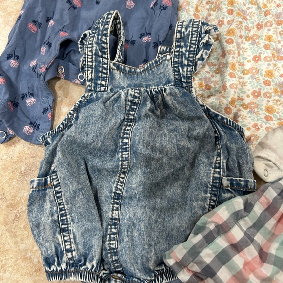 Kids' Colorful Matching Set Collection - Picture 8 of 16